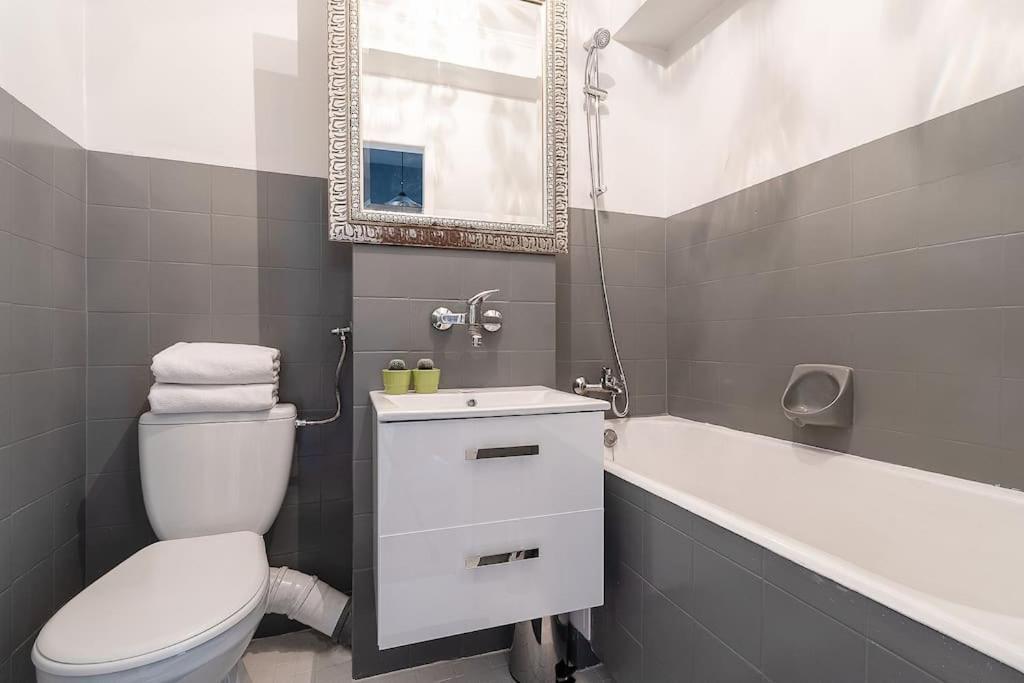 Central Station Gold Street Apartment Varsavia Esterno foto