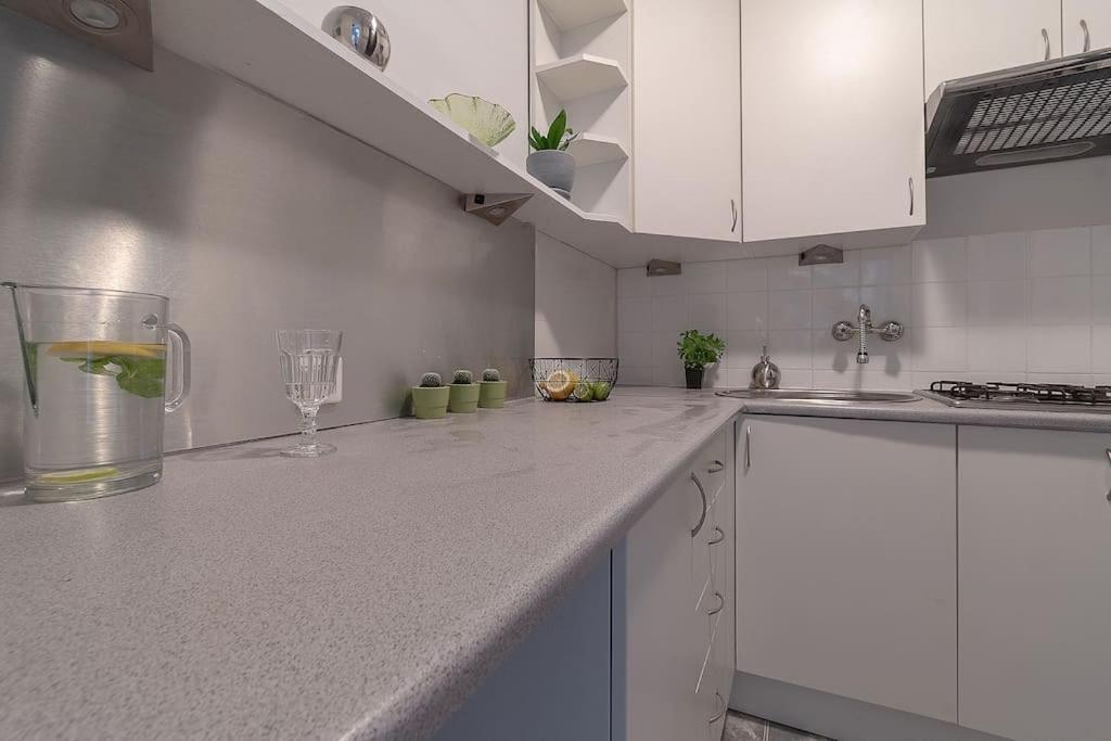 Central Station Gold Street Apartment Varsavia Esterno foto